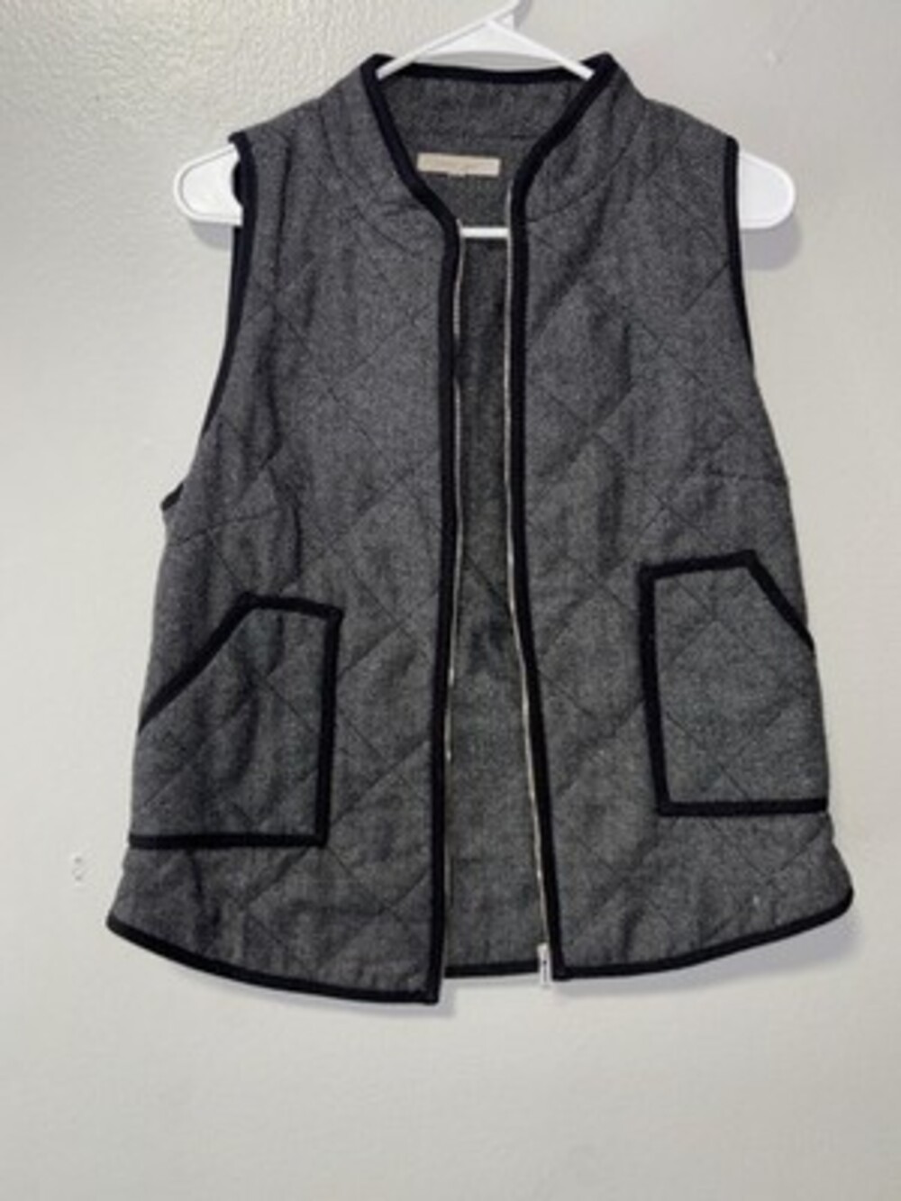 41 Hawthorn Gray Herringbone Quilted Full Zip Vest w/ Pockets Women's S